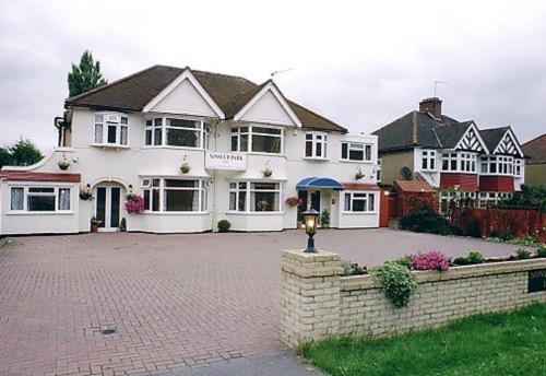 Nonsuch Park Hotel Epsom Exterior photo